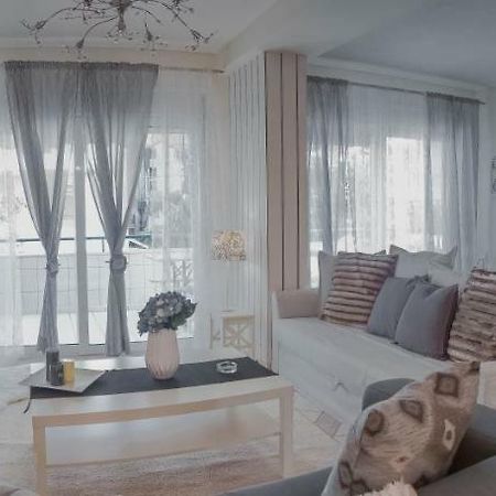 Luxury City Center Apartment カランバカ エクステリア 写真